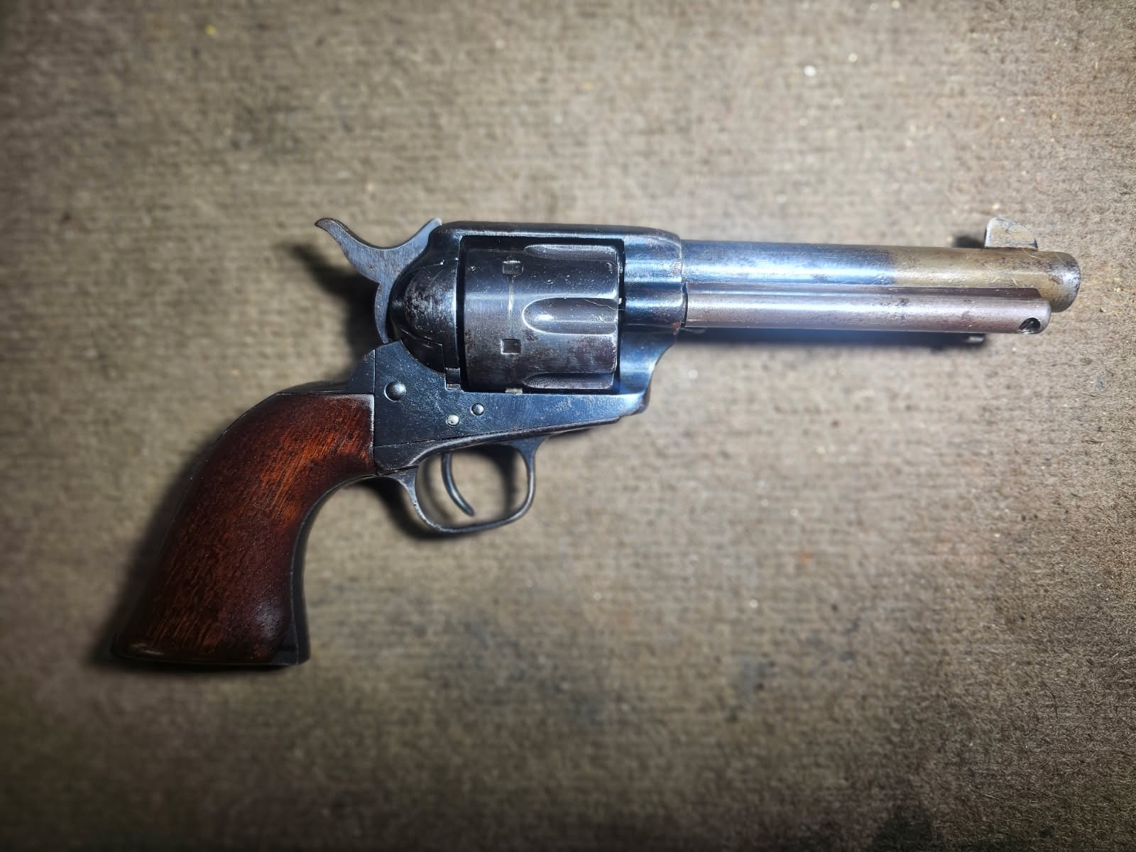 LeftSideCuster.JPG LeftSideCuster.JPG